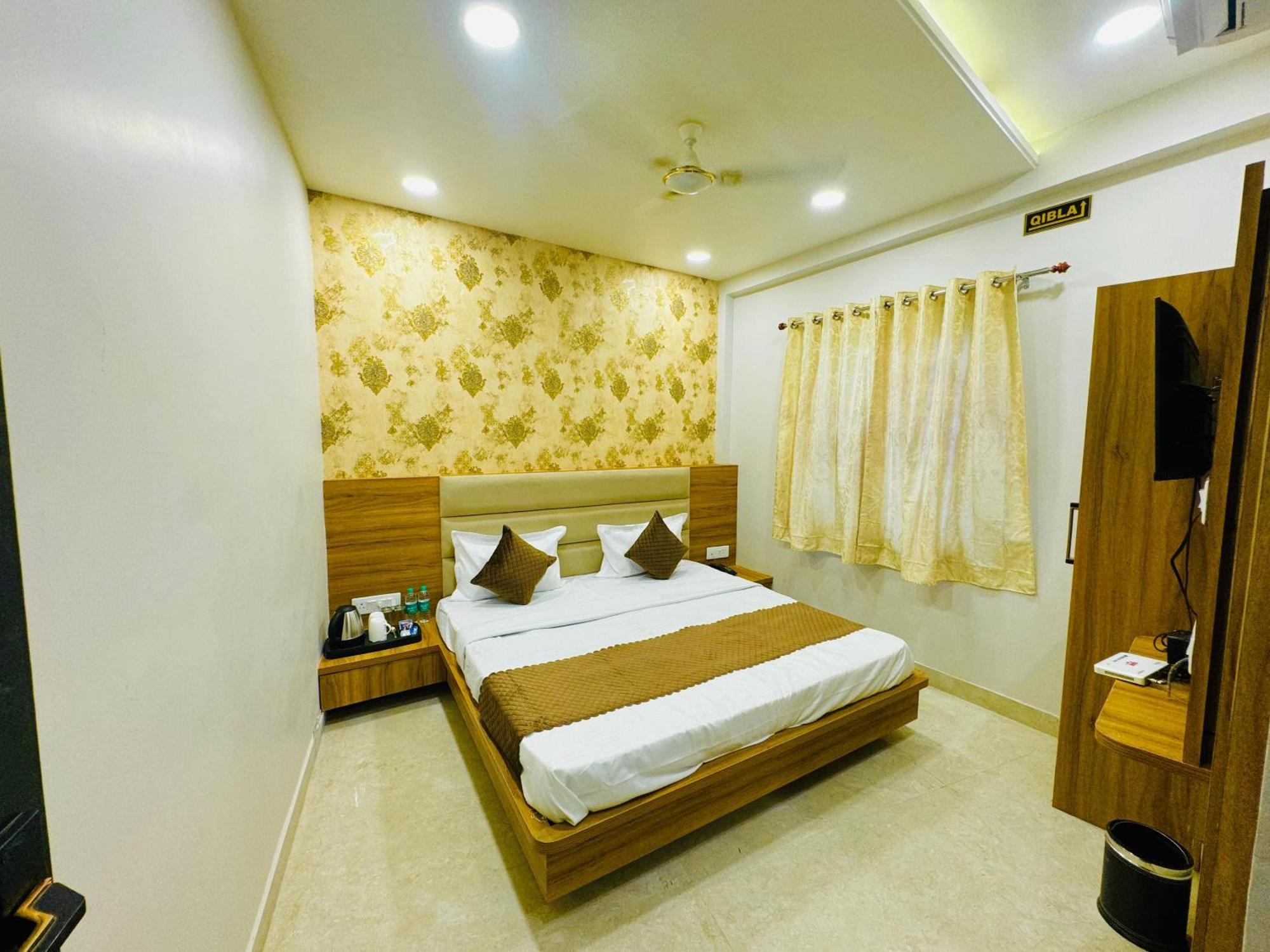 Hotel Najaf Palace Аджмер Экстерьер фото